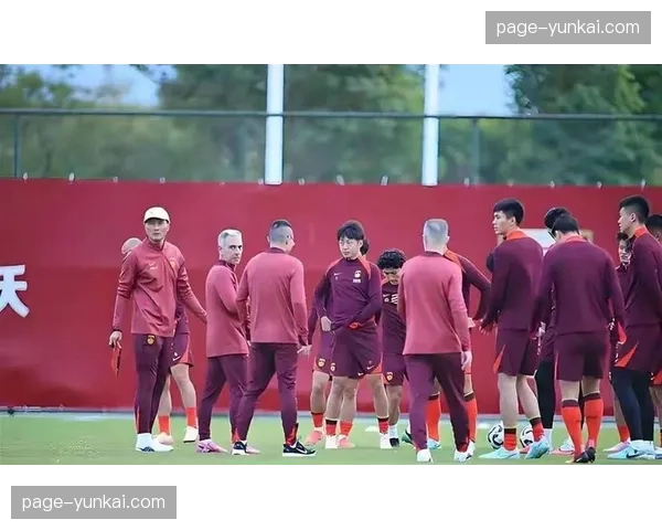 厄瓜多尔对阵库拉索 瓦伦西亚门前嗅觉寻求撕裂防线良机